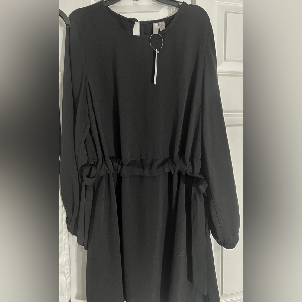 ‼️3/$30‼️ASOS Black Long Sleeve Dress NWT